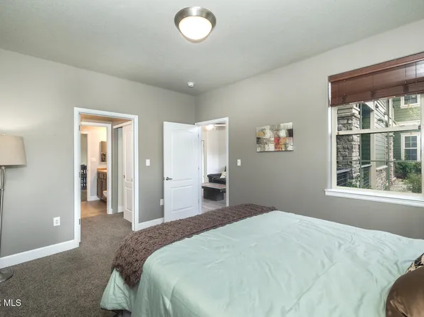 152 Village Road #B105, Granby, CO 80446