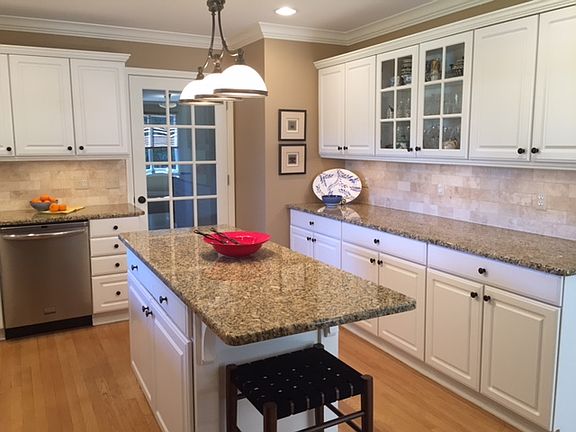 3rd image of 10115 Royce Dr