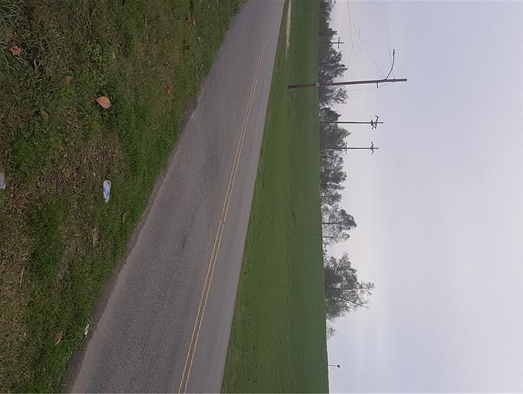 2nd image of 3325 Patterson Dr