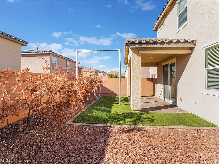 8749 Spanish Ridge Ave — Photo 26