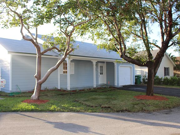 Landscape / Cul-de-sac