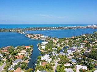 7516 Cove Ter, Sarasota, FL 34231