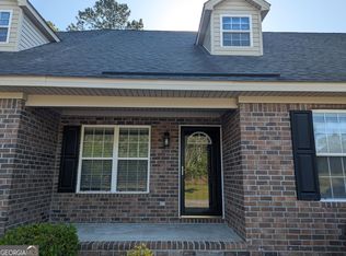 128 Lakeview Commons Dr, Statesboro, GA 30461