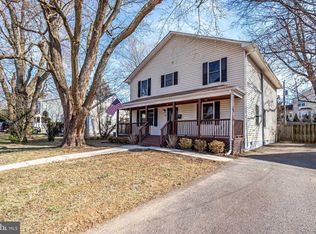 6721 Gouthier Rd, Falls Church, VA 22042