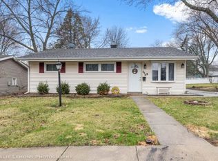 228 Regal Dr, Dekalb, IL 60115