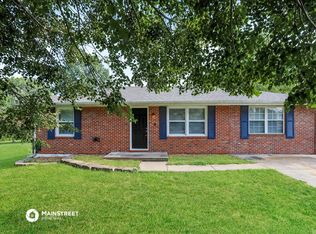 15811 E Independence Ave, Independence, MO 64050