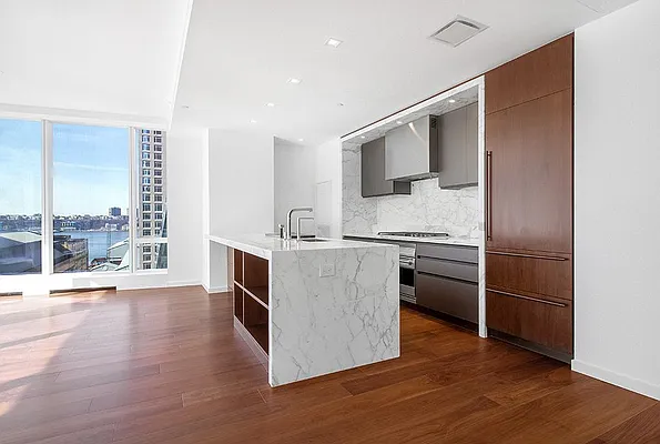 Rented by Keller Williams NYC | media 15