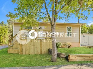 2305 Ridgecrest Dr, Knoxville, TN 37918