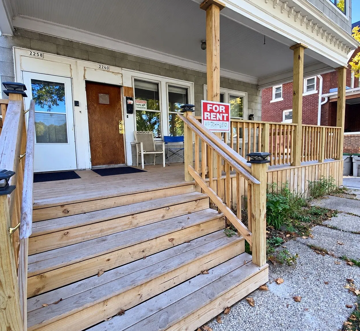 2 bed, 1.0 bath, 800 sqft, $999 — Photo 2