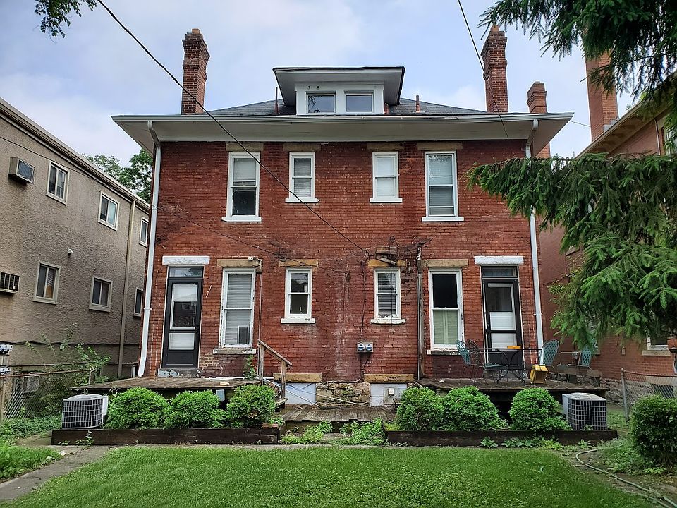 1st image of 355 W 6th Ave