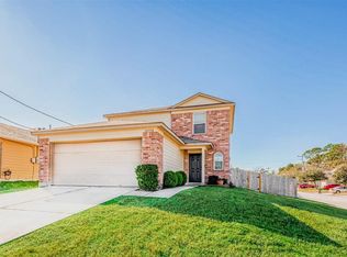 16730 N Gull Dr, Conroe, TX 77385
