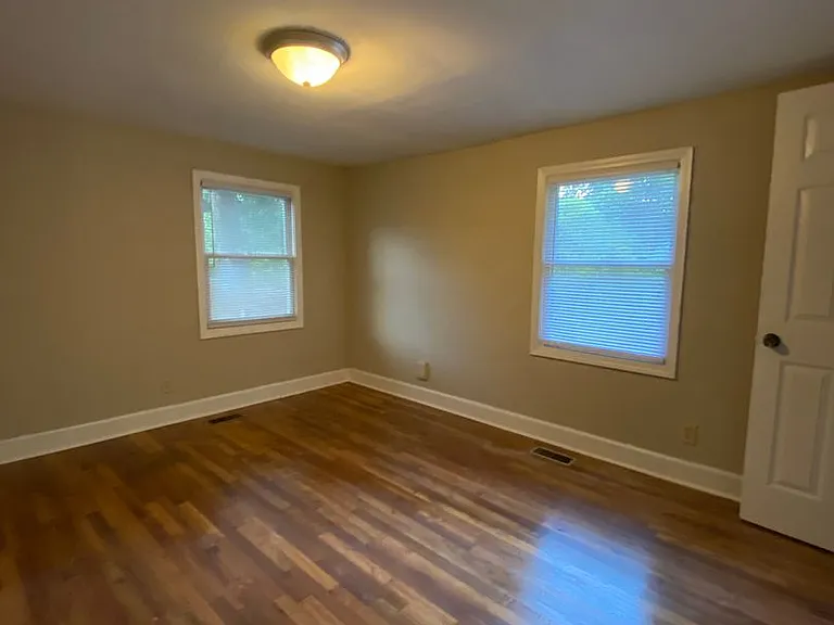 1800 Timothy Rd — Photo 5