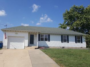 309 S Delaware St, Nixa, MO 65714