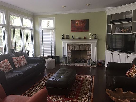 4th image of 9101 Cummings Farm Ln