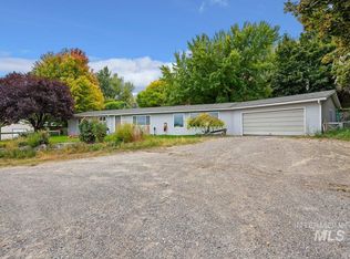 598 N Gray Dr, King Hill, ID 83633