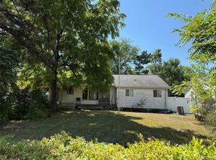 3245 Van Horn Rd, Trenton, MI 48183