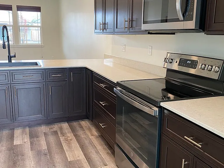 2513 N Benjamin Ln — Photo 10