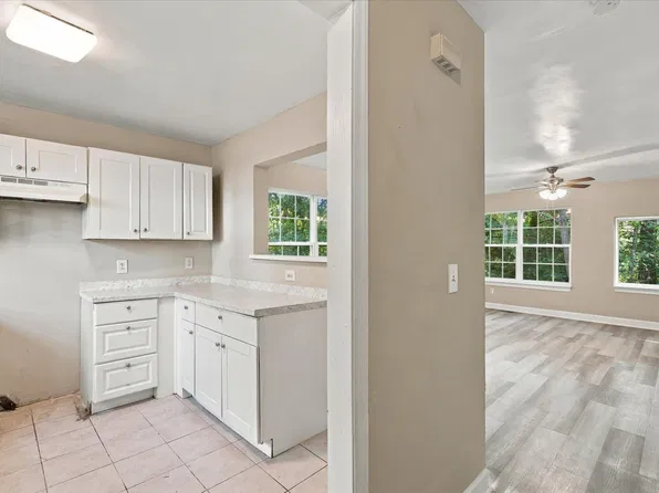 320 Kilarney Dr, Durham, NC 27703