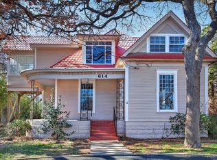 614 S Washington St, Fredericksburg, TX 78624