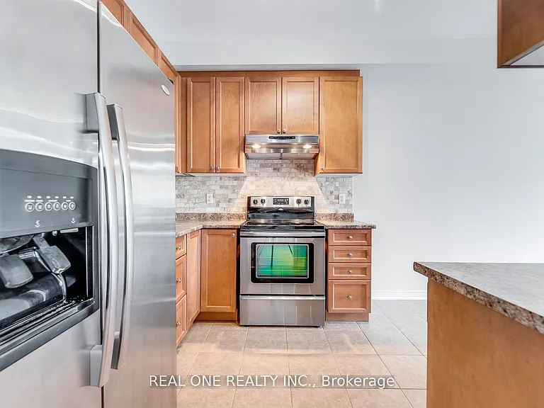 1263 Craigleith Rd — Photo 12