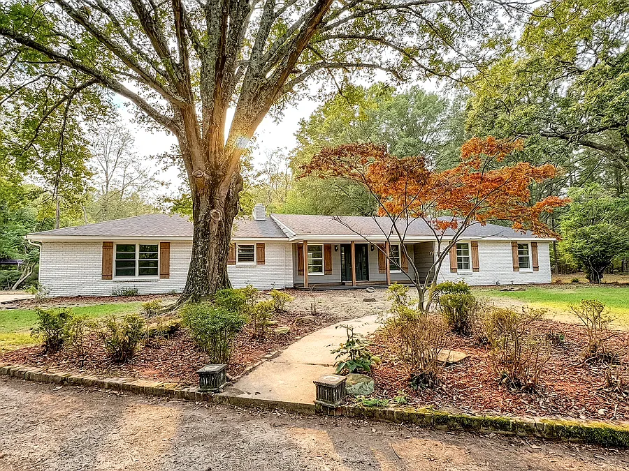 11340 Highway 12 E