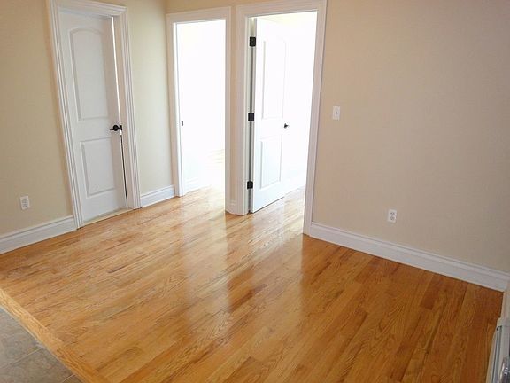 3rd image of 26-17 30th St #2A