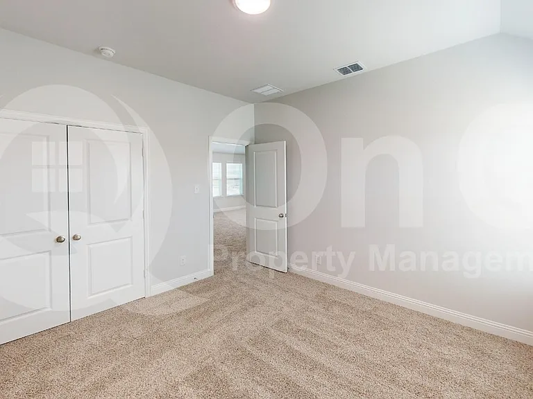 2503 Blue Oasis Ct — Photo 11