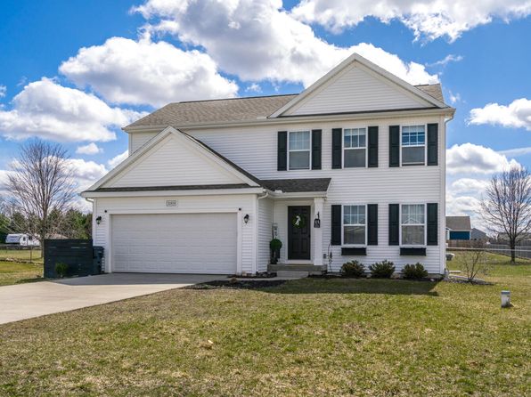 30819 Mission St, Paw Paw, MI 49079