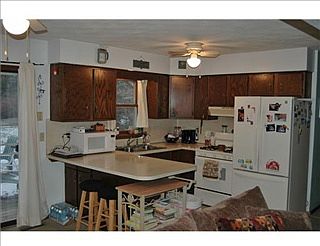 3rd image of 23593 Ironwood Dr