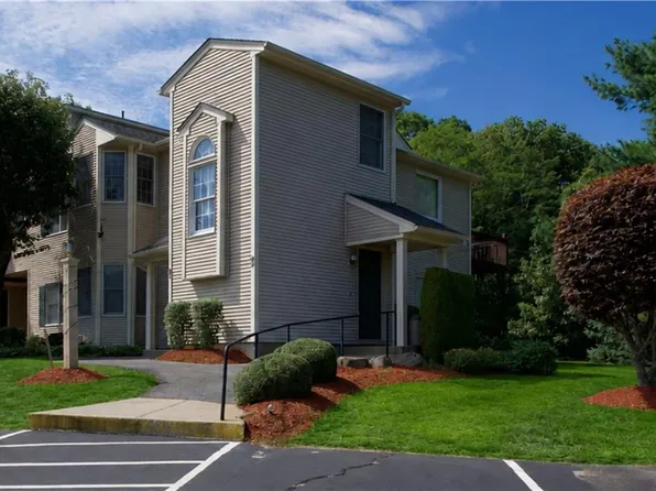 89 Scenic Dr Unit 89, West Warwick, RI 02893