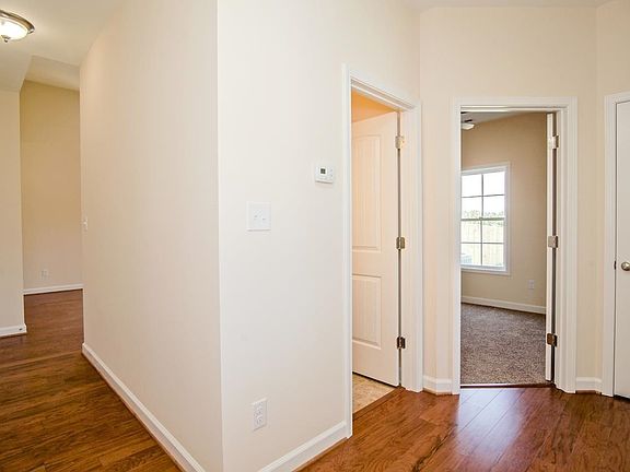 5th image of 269 Ivybridge Drive