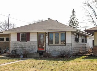 615 Drexel Blvd, South Milwaukee, WI 53172