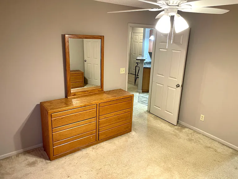 2301 Veterans Memorial Pkwy #610 — Photo 9