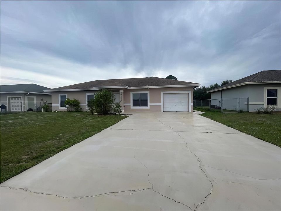 1st image of 3872 SE 12th Drive