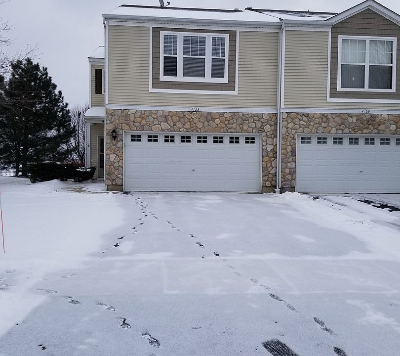 1st image of 4133 Blackstone Dr #4133