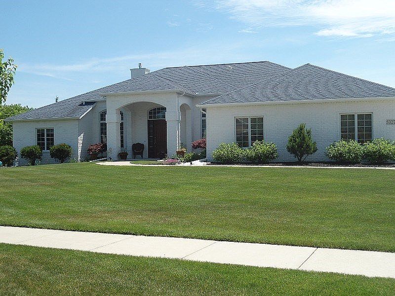 1st image of 5327 Brookway Dr