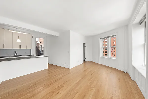 Rented by Corcoran | media 25