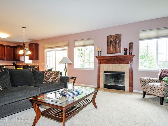 4th image of 3016 Manchester Dr