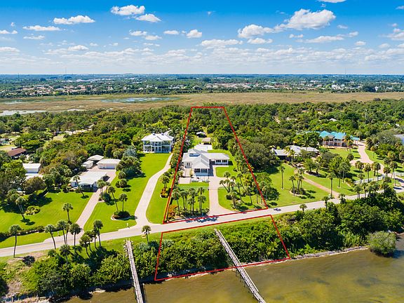 3rd image of 3411 S Indian River Dr