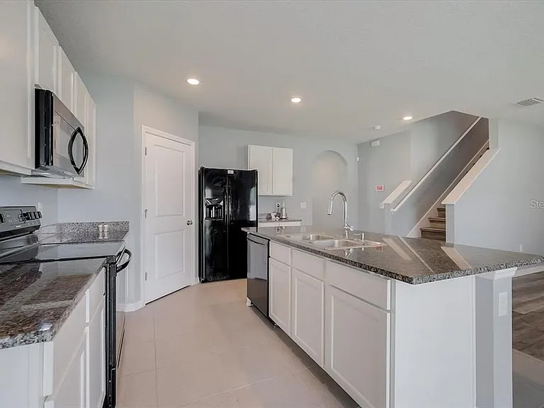 3919 Willow Branch Pl — Photo 9