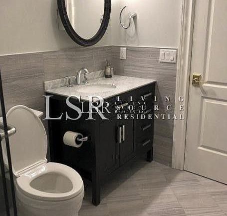2nd image of 9 Dutch St #15H