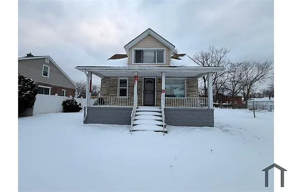 Building Photo - 18630 Klinger St