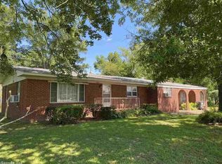 1302 N Maple St #1, Searcy, AR 72143