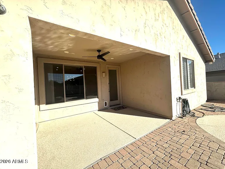 2720 N Sterling — Photo 48