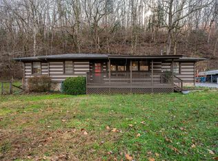 1023 Deerfoot Dr, Pegram, TN 37143