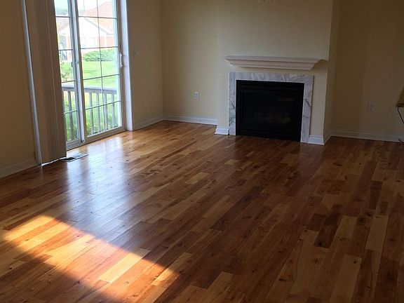 2nd image of 38 Canyon Ln
