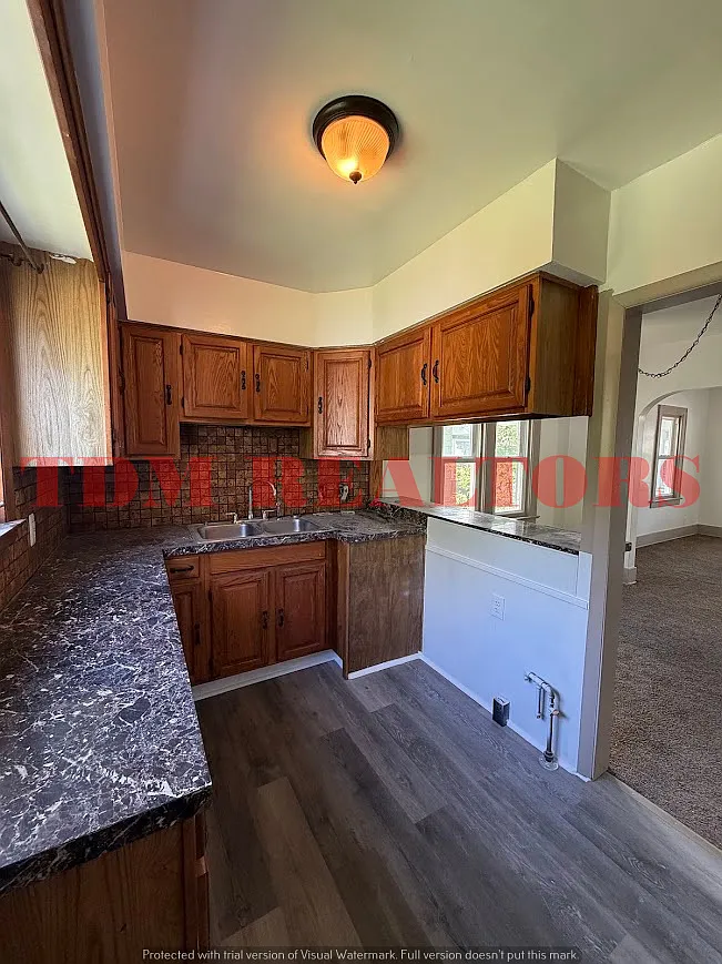 2 bed, 720 sqft, $850 — Photo 3