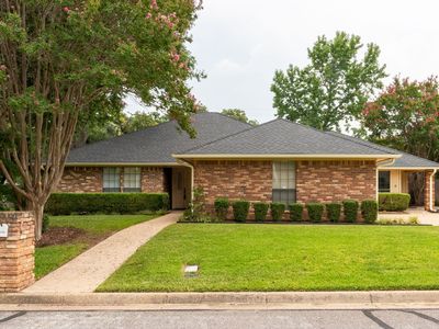 5704 Glacier Lake Dr, Arlington, TX, 76013