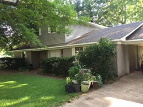 304 Tucker St, Linden, AL 36748