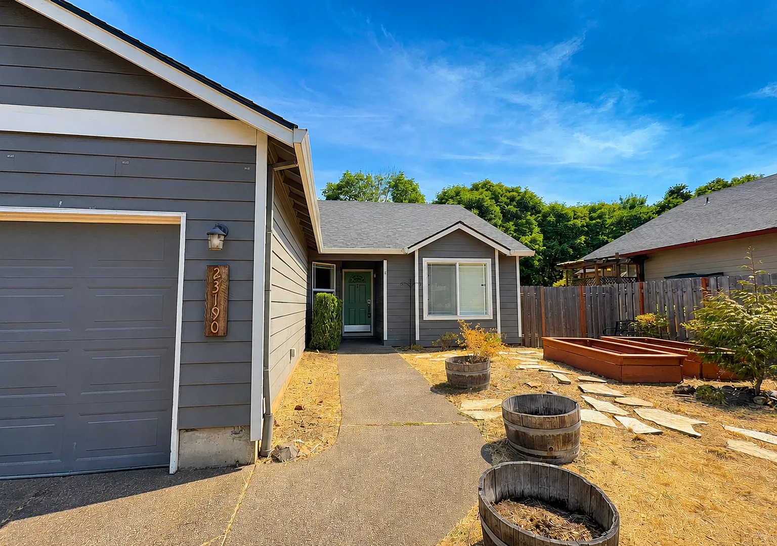 Beautiful Single-Level Sherwood Home with A/C, Fenced Yard & 2-Car Garage — Photo 2